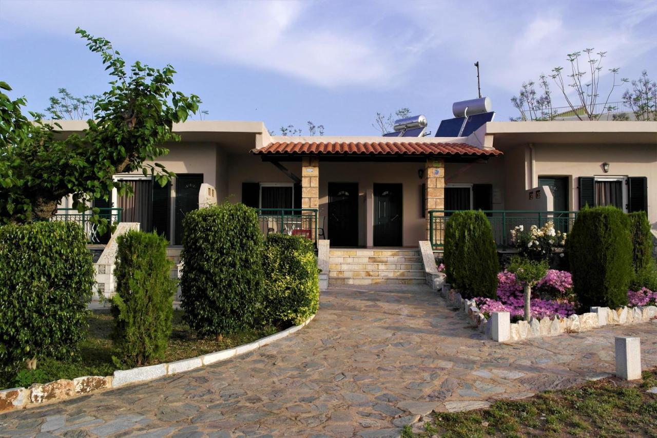 Voulas Apartments Stoúpa Exterior photo