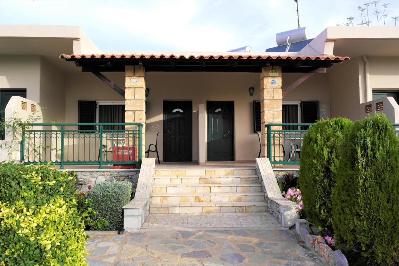 Voulas Apartments Stoúpa Exterior photo