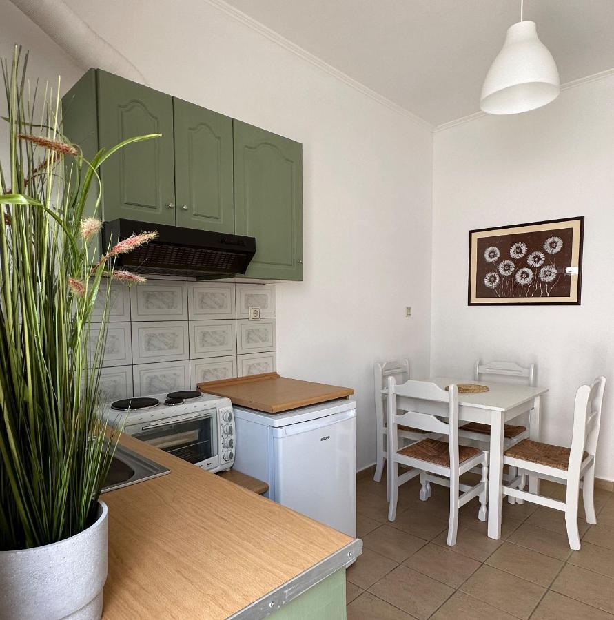 Voulas Apartments Stoúpa Room photo